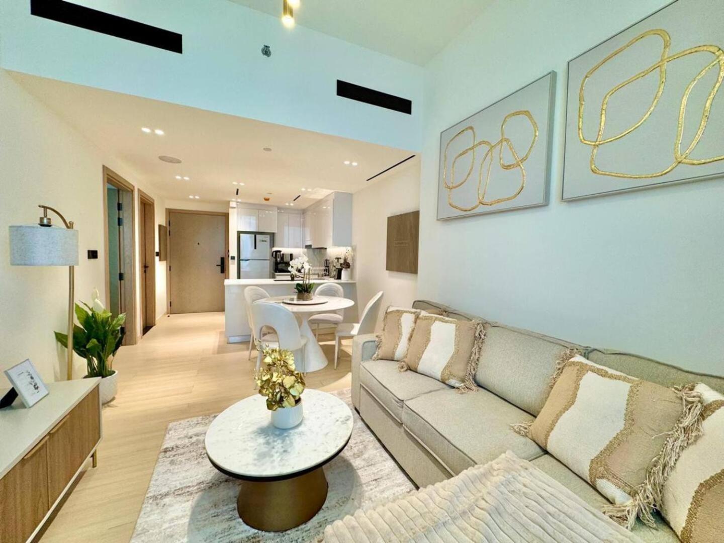 Apartment Modern One Bedroom Dubai