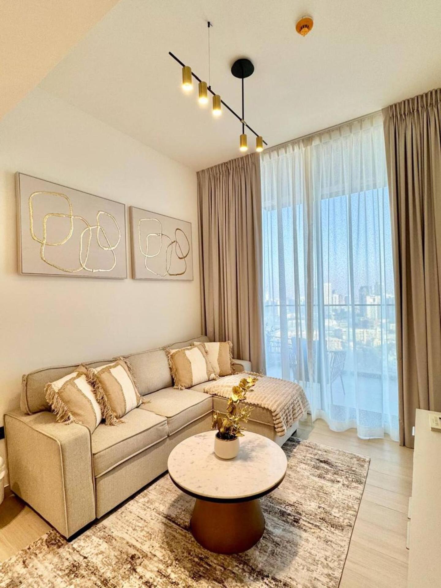 Apartment Modern One Bedroom